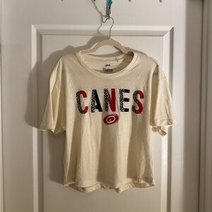 Carolina Hurricanes Women’s Cropped Pressbox T-Shirt Size Large